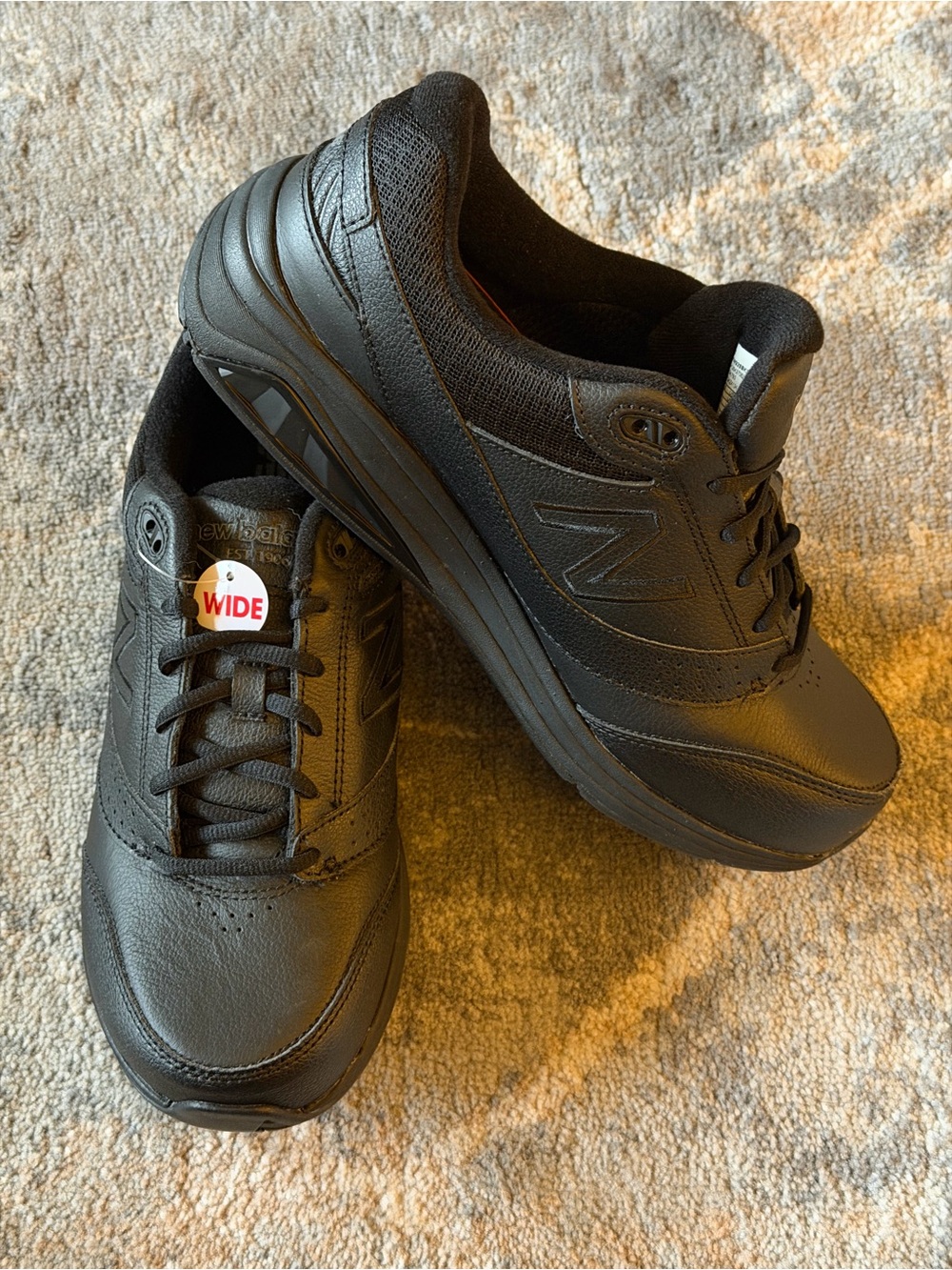 New Balance 928v3 Size 9.5 Wide Black Leather Walking Shoe